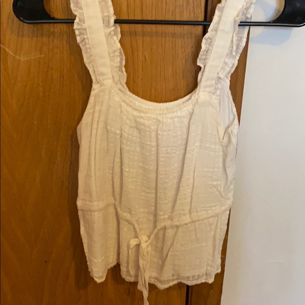 White tank